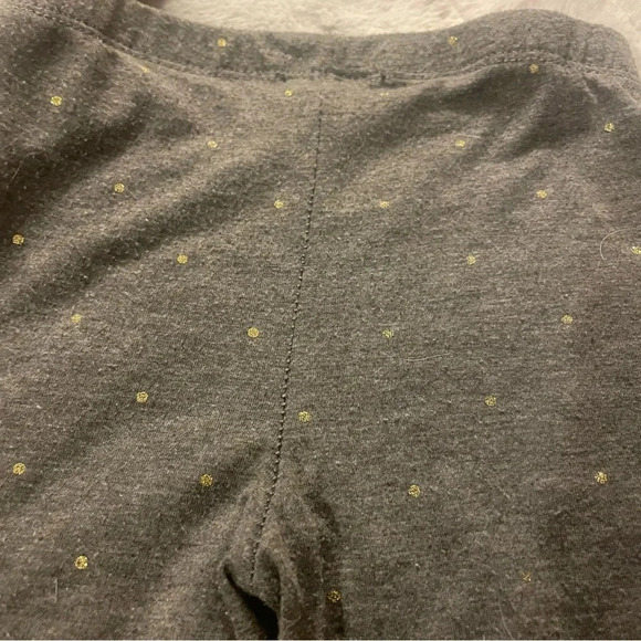 DKNY Sweater Set - Picture 6 of 7